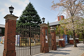 立教大学正門